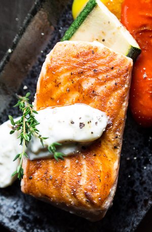 https://desihutrestaurants.junaidchang.com/wp-content/themes/gloriafood-restaurant/assets/starter/about-1.jpg